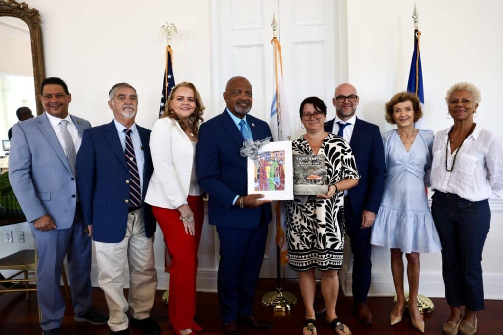 Saint-Barth and Saint-Thomas