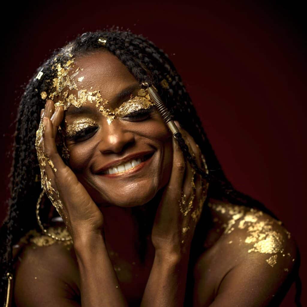 Izaline Calister
